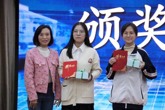 冯